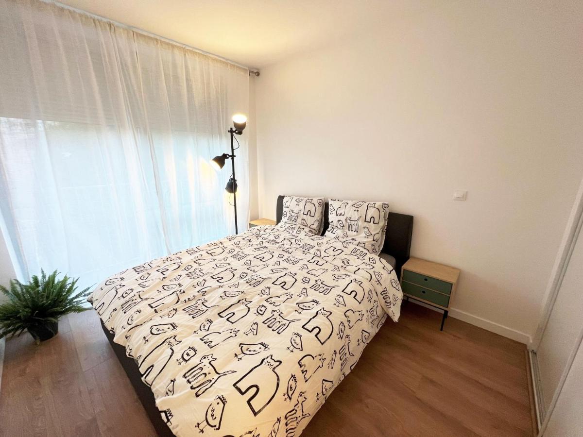Cosy 1 Bedroom Appt Proche De Tout Metro A Pied Boulogne-Billancourt Exterior foto